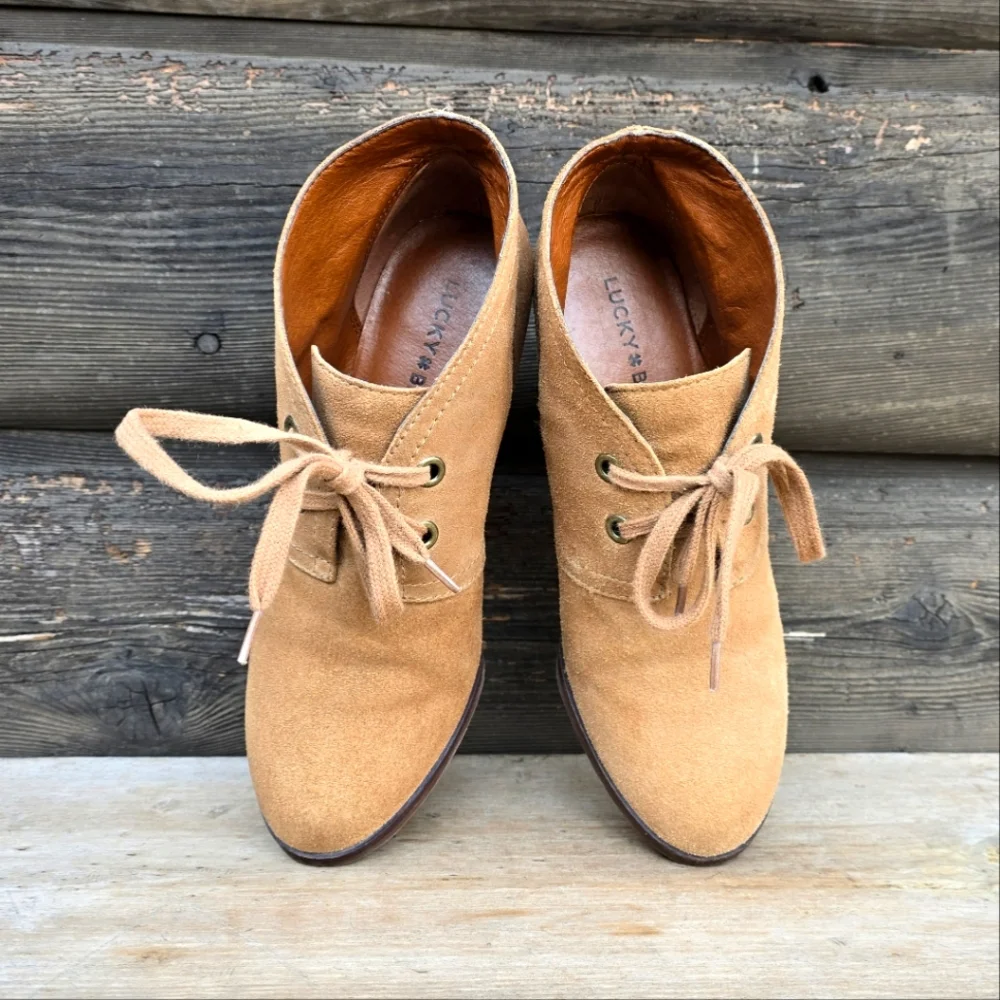 Lucky Brand Sway Y2K Boho Minimalist Suede Lace-up Comfort Wedge Bootie 7M